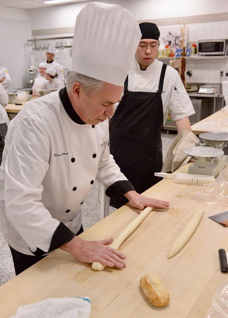 Formation professionnelle en Boulangerie (DEP)  - École hôtelière de la Capitale