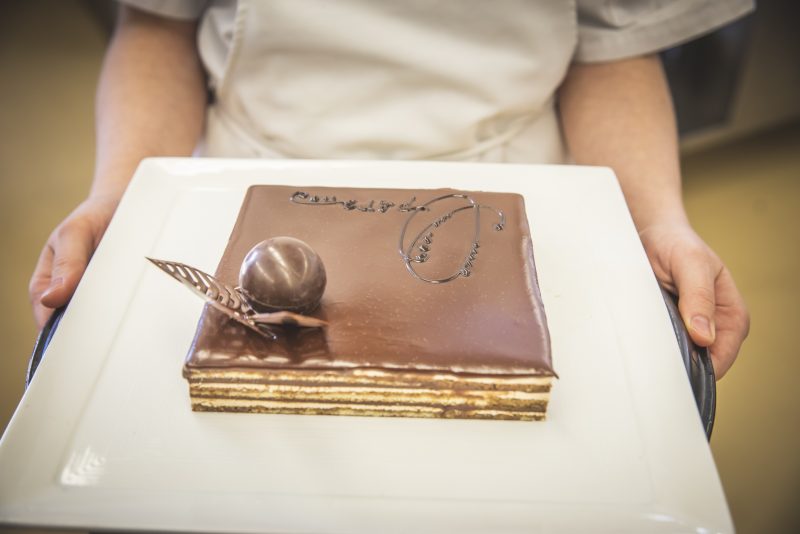 Formation professionnelle en Pâtisserie de restauration contemporaine (ASP) - École hôtelière de la Capitale