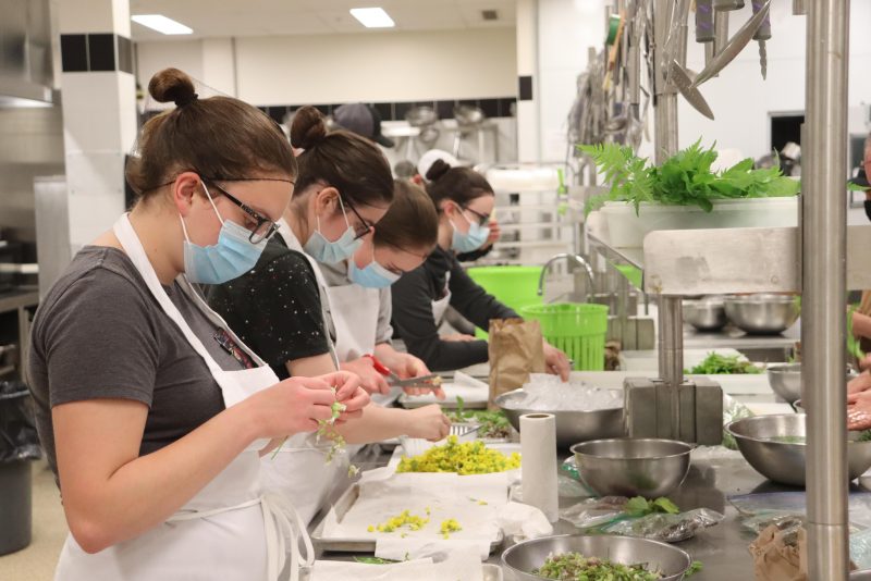 Formation professionnelle en Pâtisserie du terroir (DEP) - École hôtelière de la Capitale